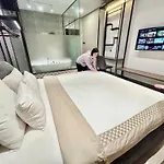Tago Boutique - Free Airport Pick Up
